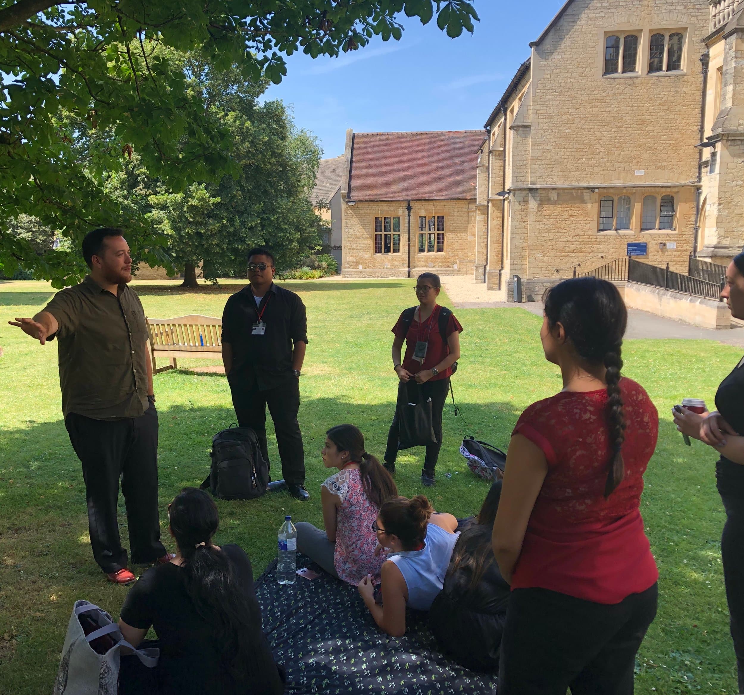 Post lecture discussion. Hertford College, at Oxford University, Oxford, England.